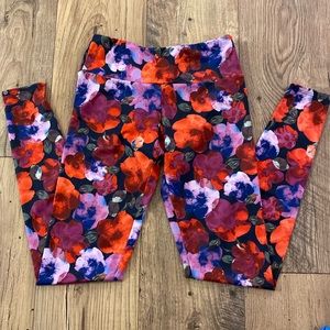 EUC Onzie FLORAL Leggings, XS